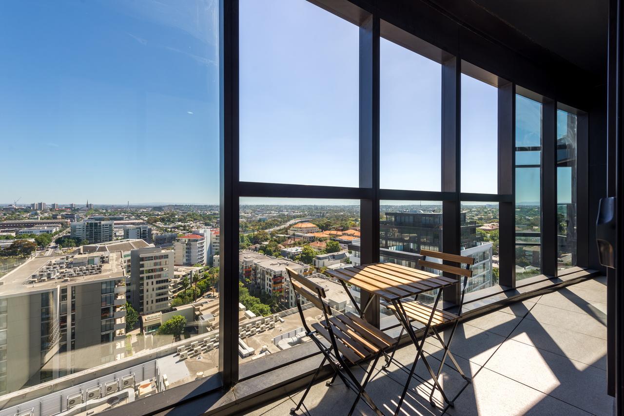 Amazing Accommodations: Vogue Melbourne Exterior photo